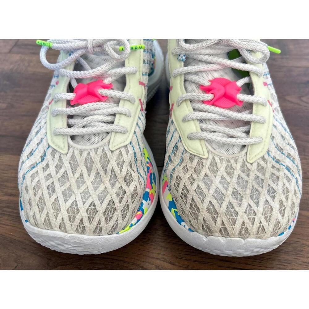 Menโs Under Armour Steph Curry 9.5 Splash Party Basketball Shoes Glow In Dark - Picture 7 of 15
